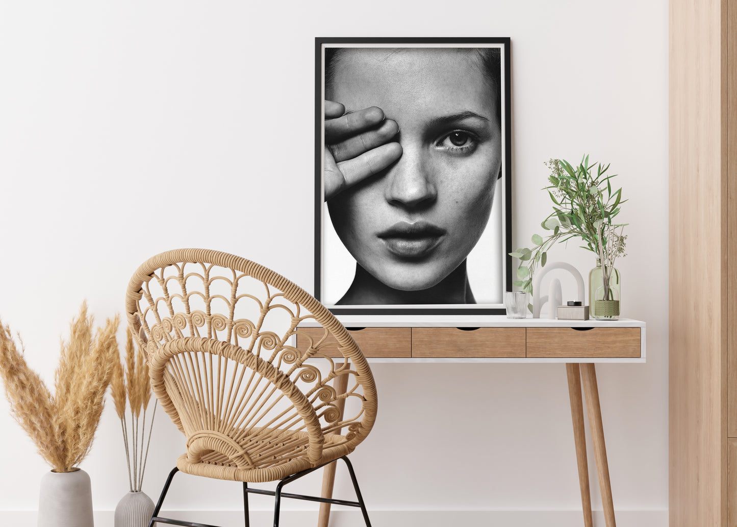 Kate Moss Covered Eye Print